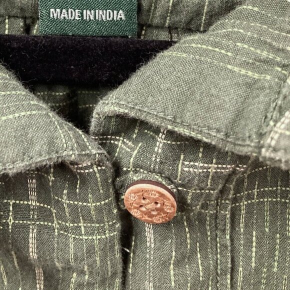 Woolrich Women's Green Pattern Shirt, Size Medium, Cotton, Button Front, Casual - Picture 3 of 10